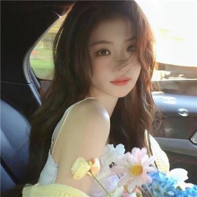 黄阿丽：小眼镜蛇